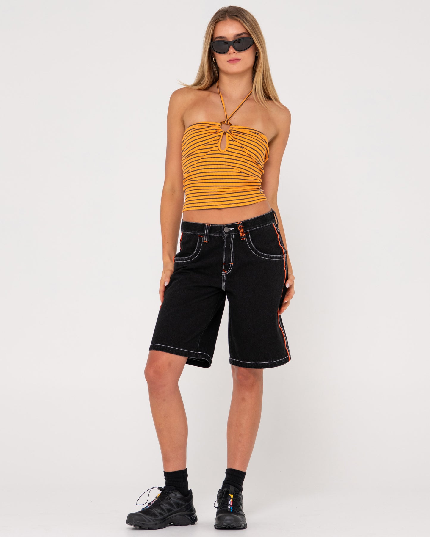 FLIP MOMMY LOW RISE WIDE LEG DENIM JORT