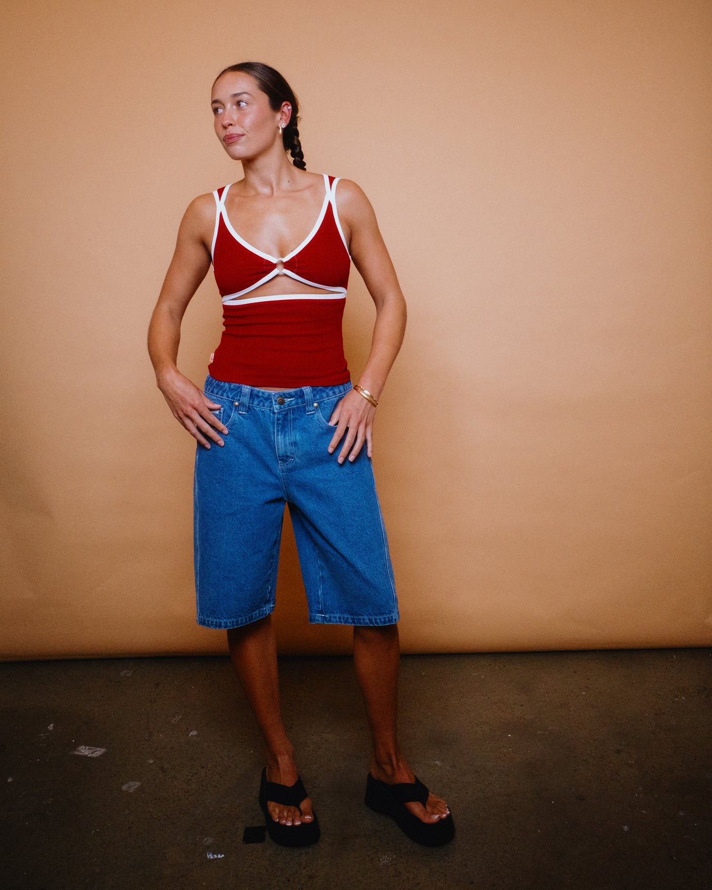 LEGLESS LOW RISE DENIM JORT