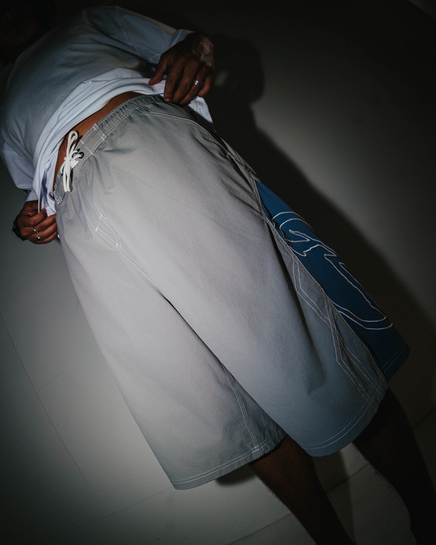 TOMBSTONES 2.0 HYBRID WAIST BOARDSHORT