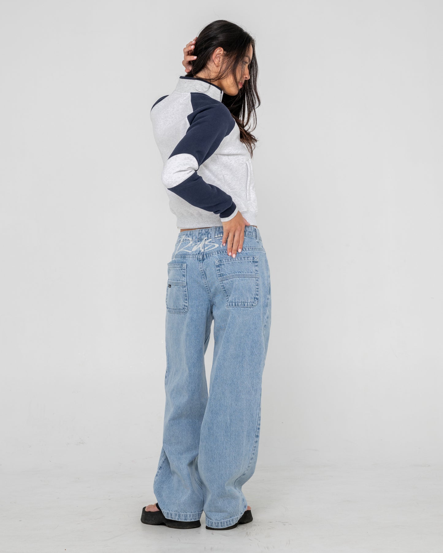 DAY DREAMER FUNNEL NECK FLEECE