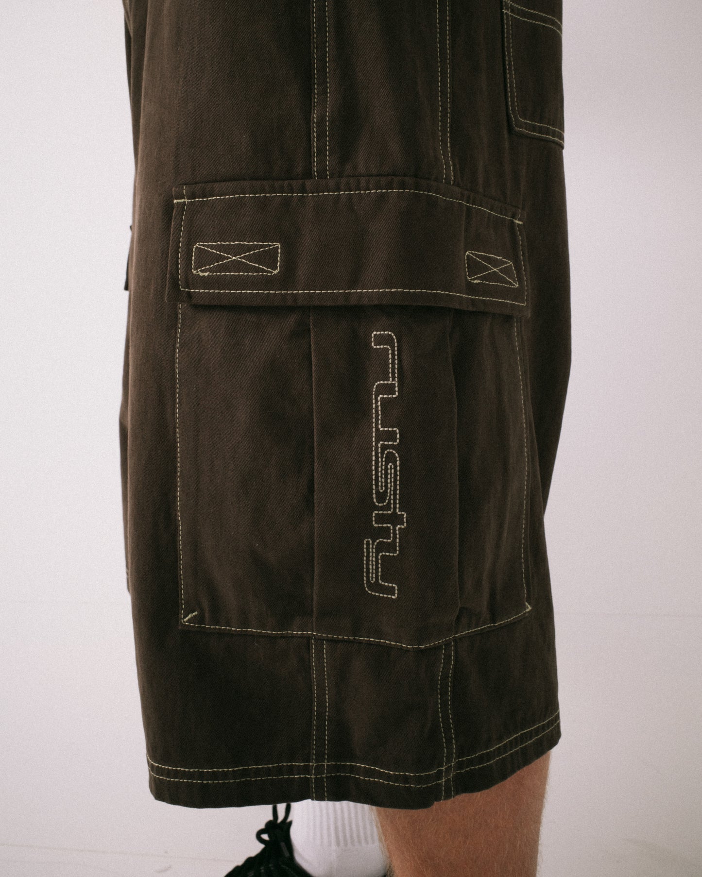 GRIZZLY BAGGY CARGO SHORT