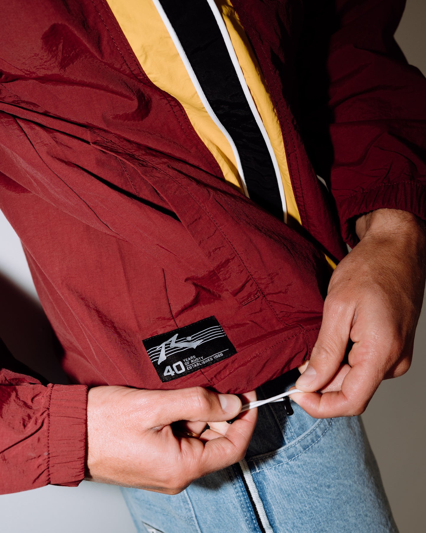 CONCEALER SHELL JACKET