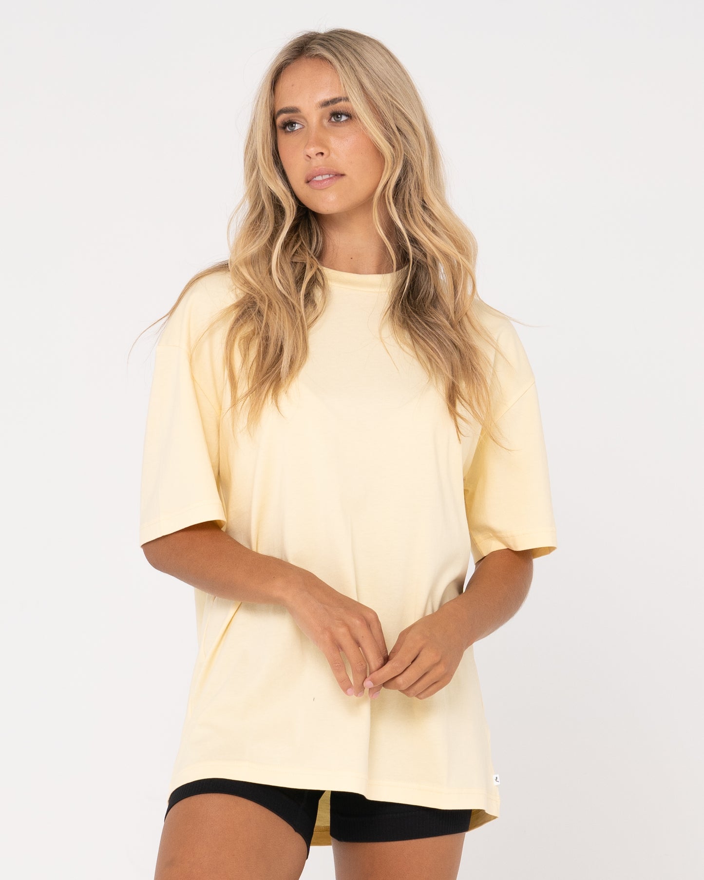 BLANKS OVERSIZED FIT TEE