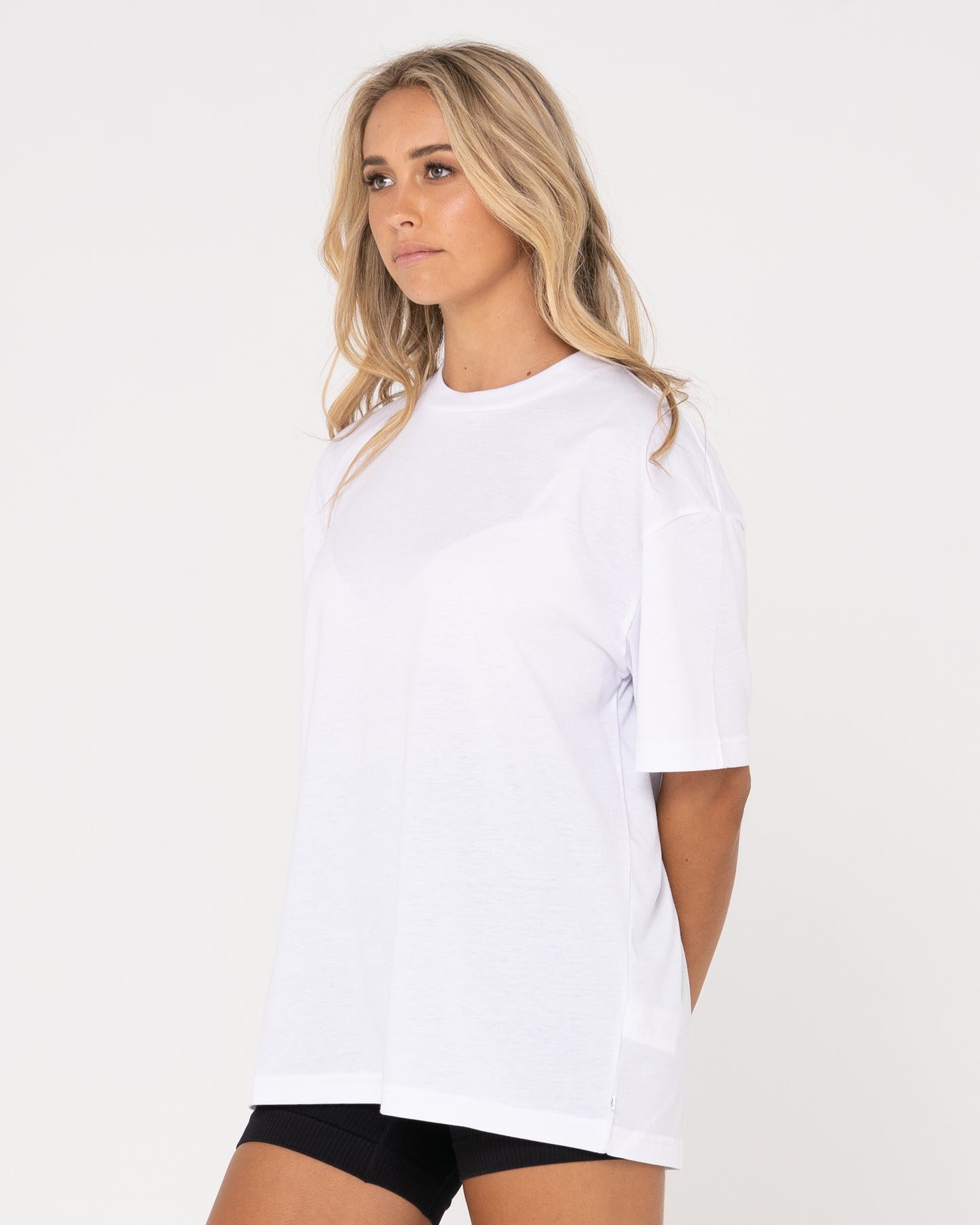 BLANKS OVERSIZED FIT TEE