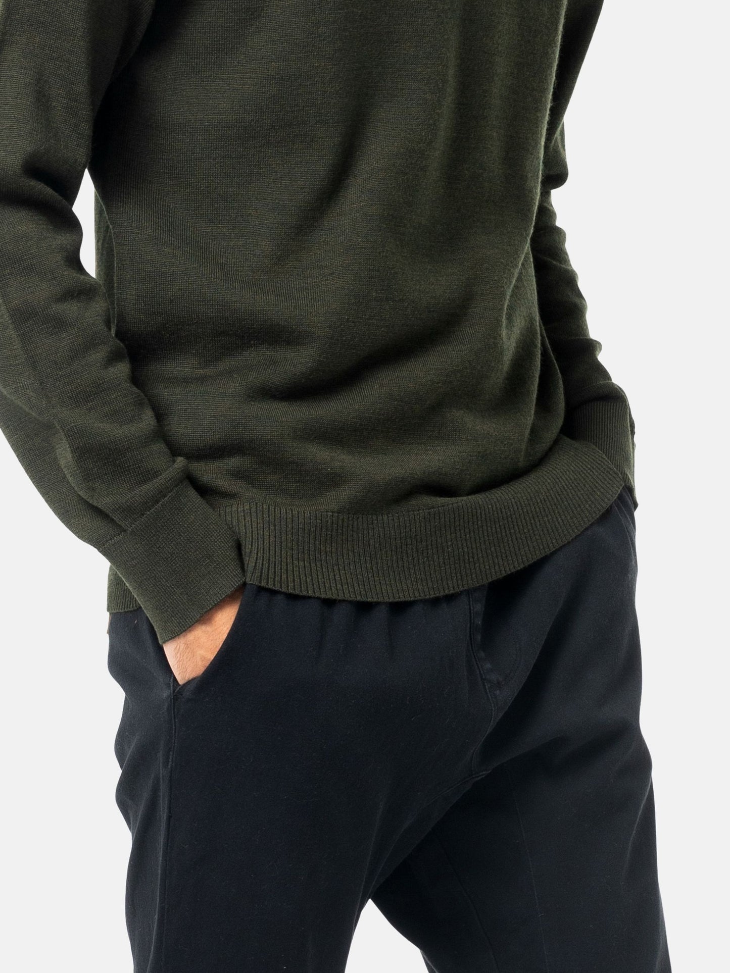 SLUNG CREW NECK LAYERING KNIT