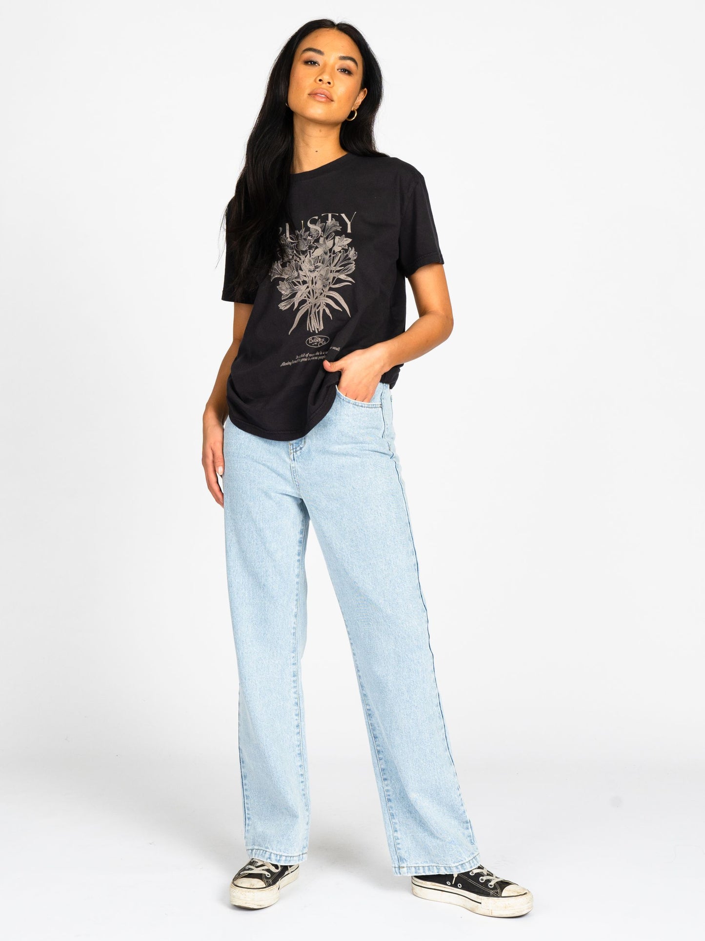 BOTANICAL RELAXED FIT TEE