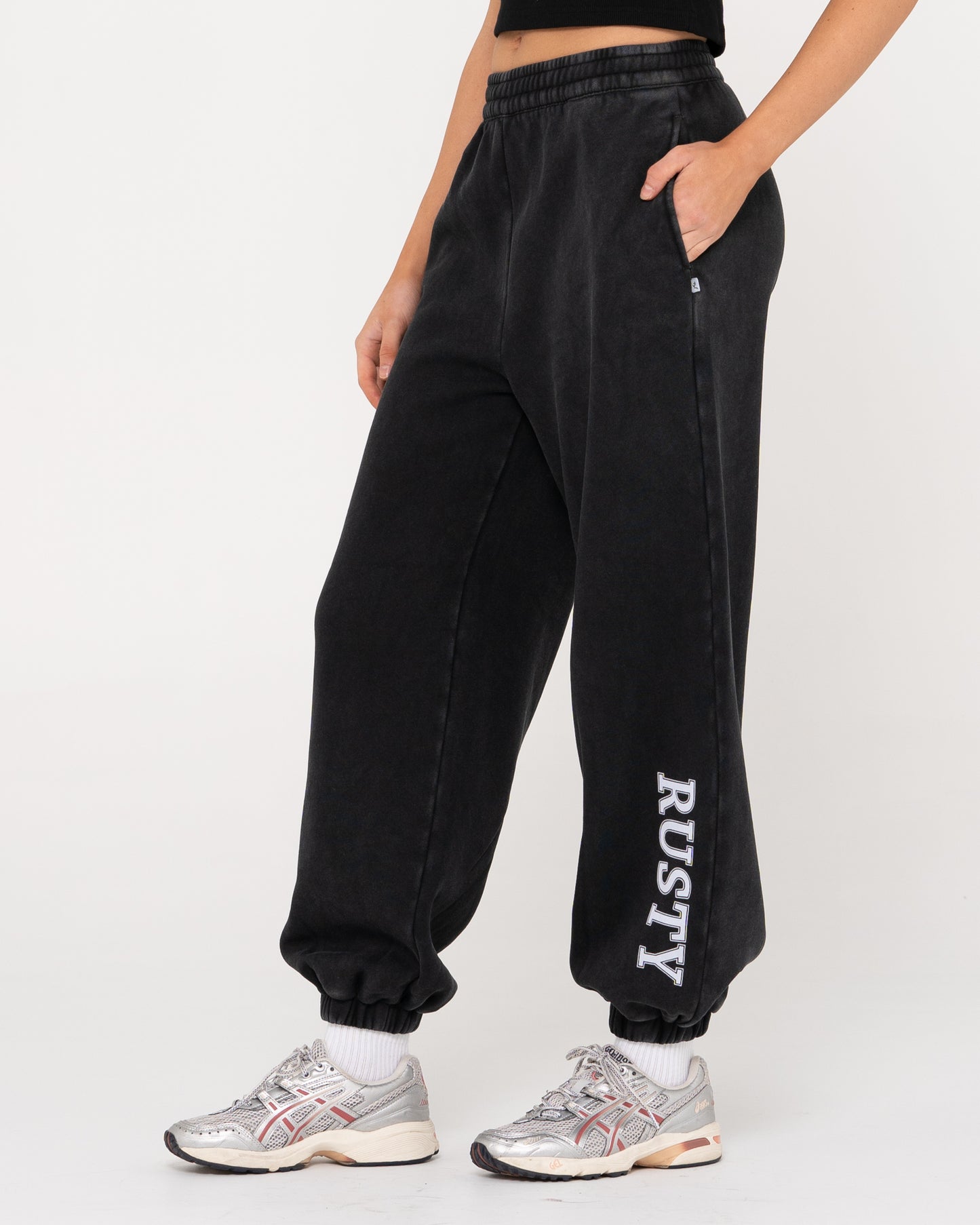 RUSTY OVERSIZE TRACKPANT