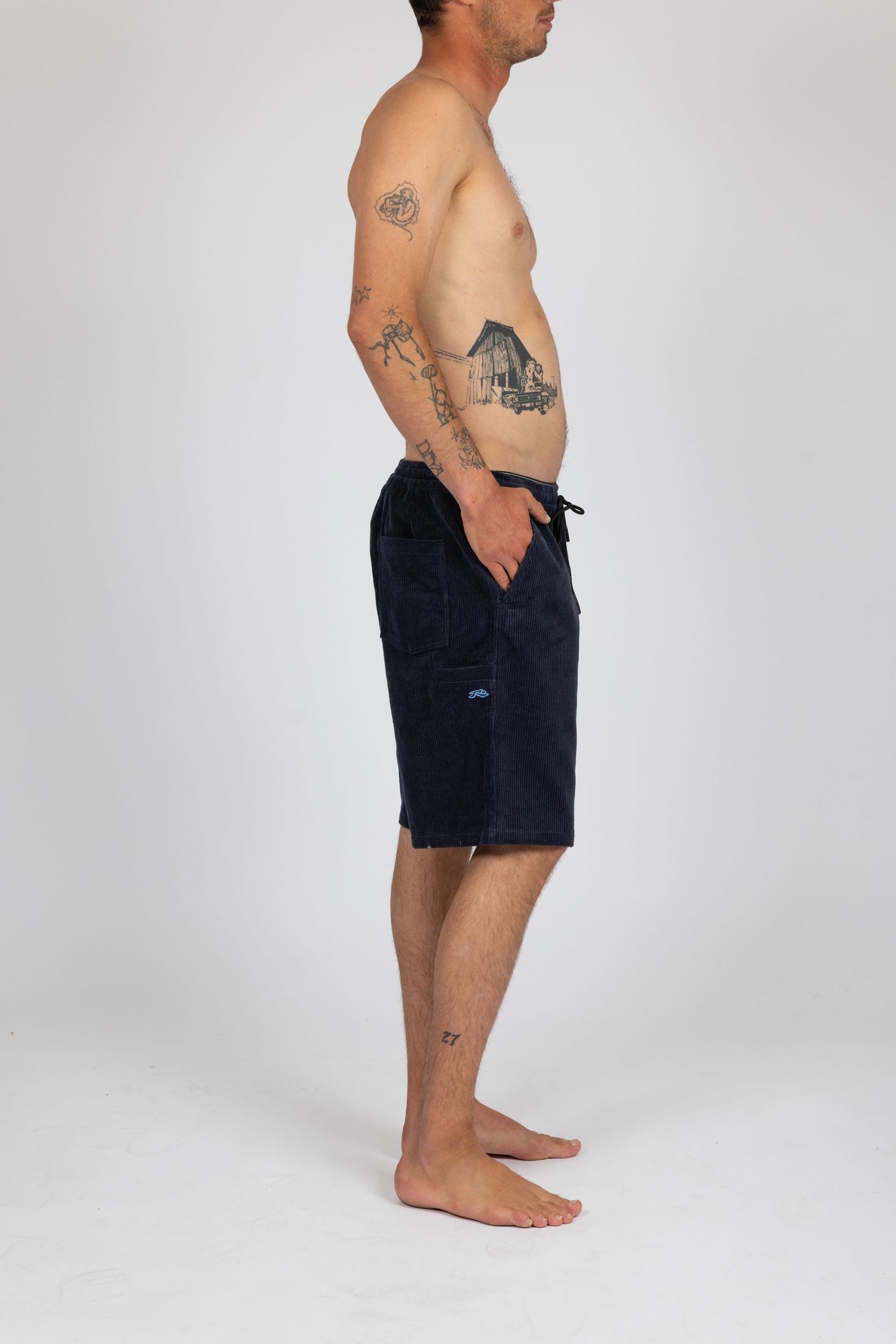 TRIPPED WALKSHORT