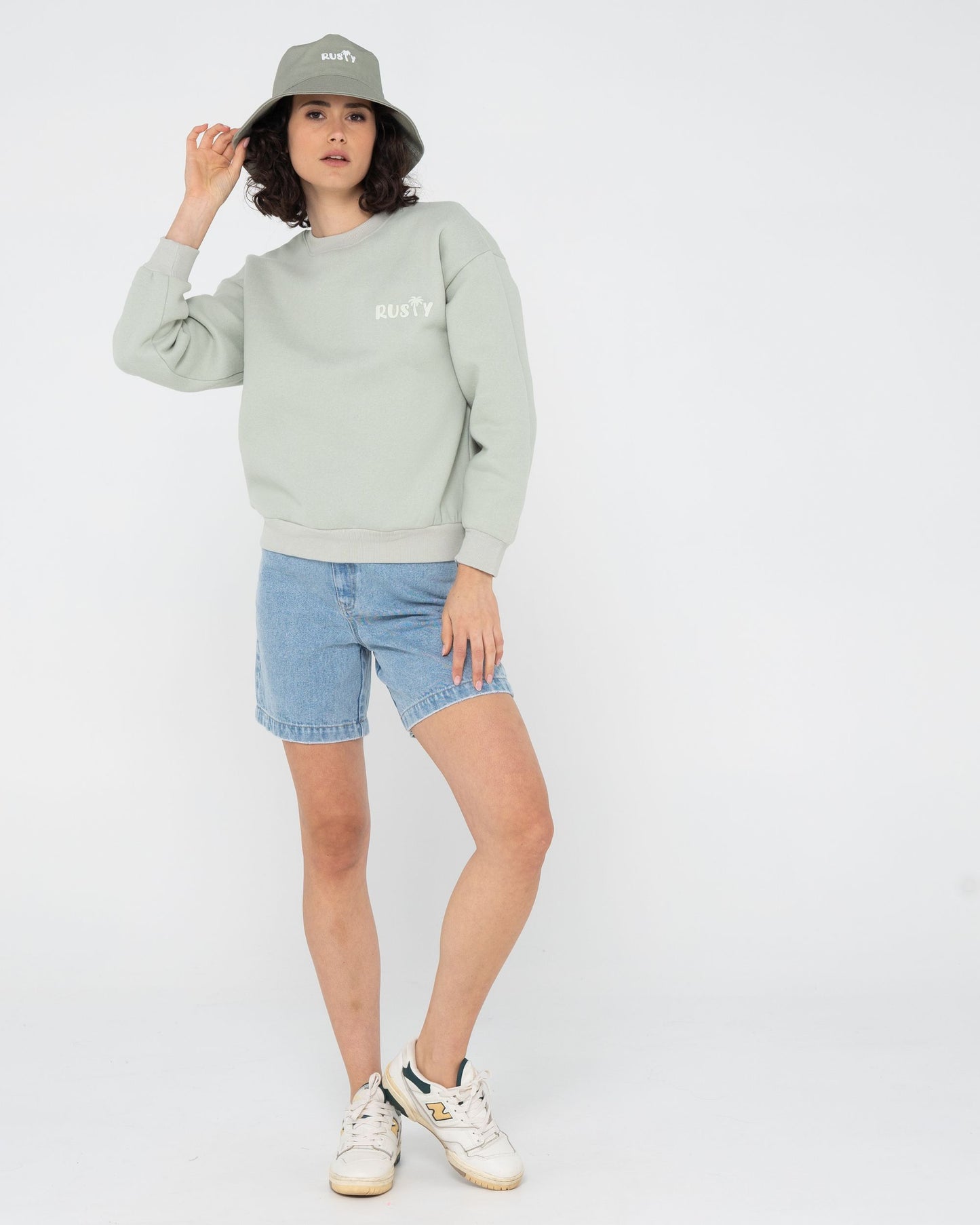 RUSTY PALM RELAXED CREW FLEECE