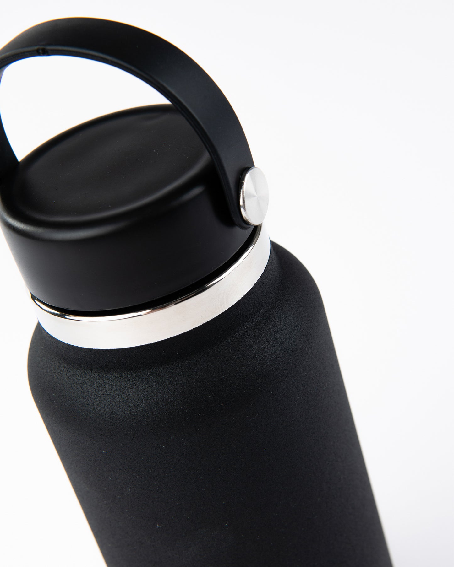 QUENCHER 32oz STAINLESS STEEL BOTTLE