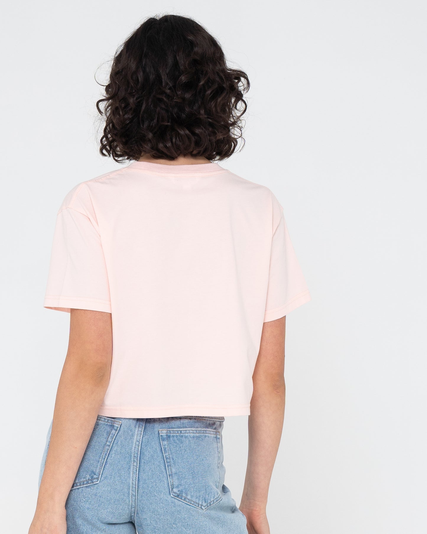 RUSTY SCRIPT RELAXED FIT CROP TEE