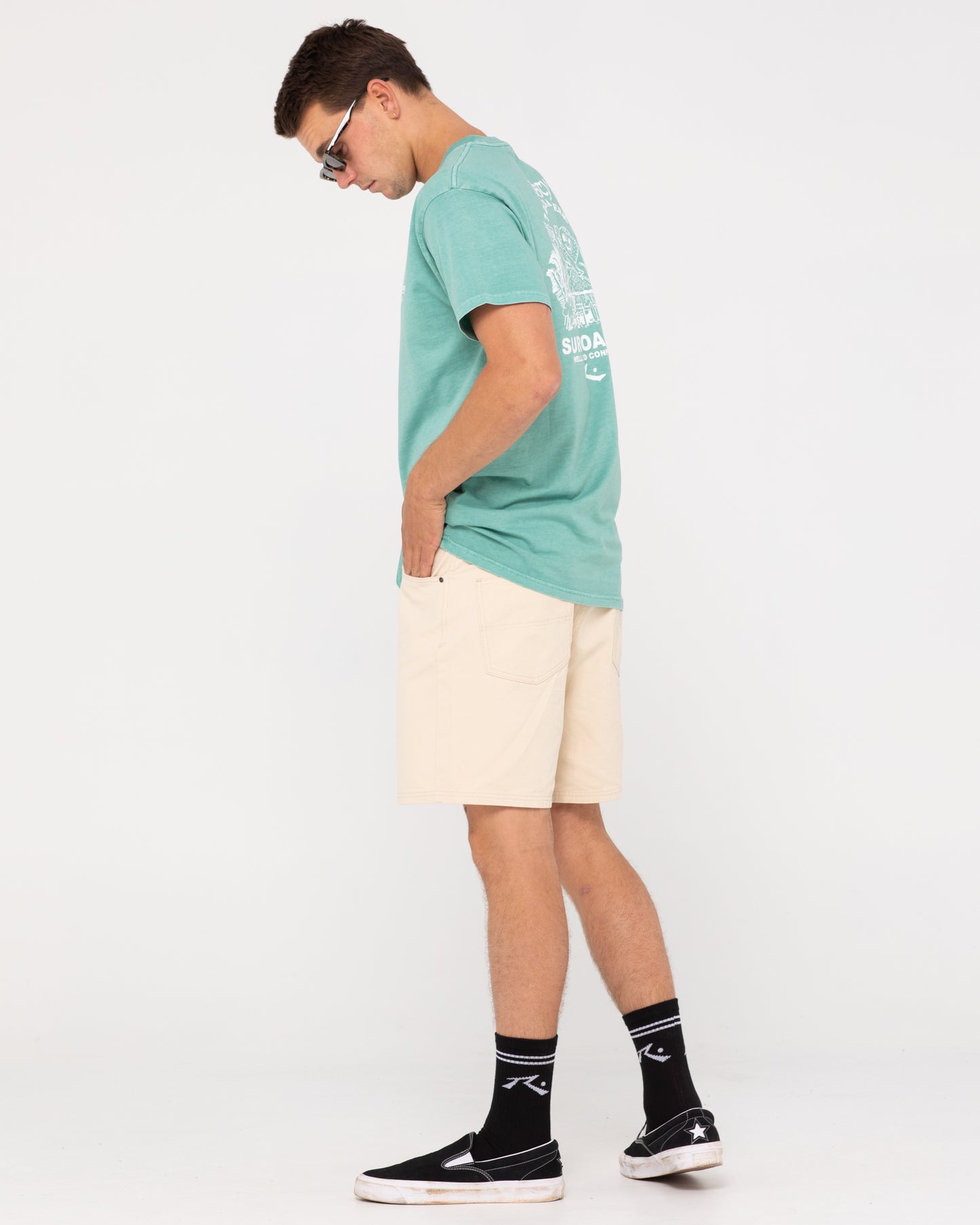 LIT STRAWBERRIES SHORT SLEEVE TEE