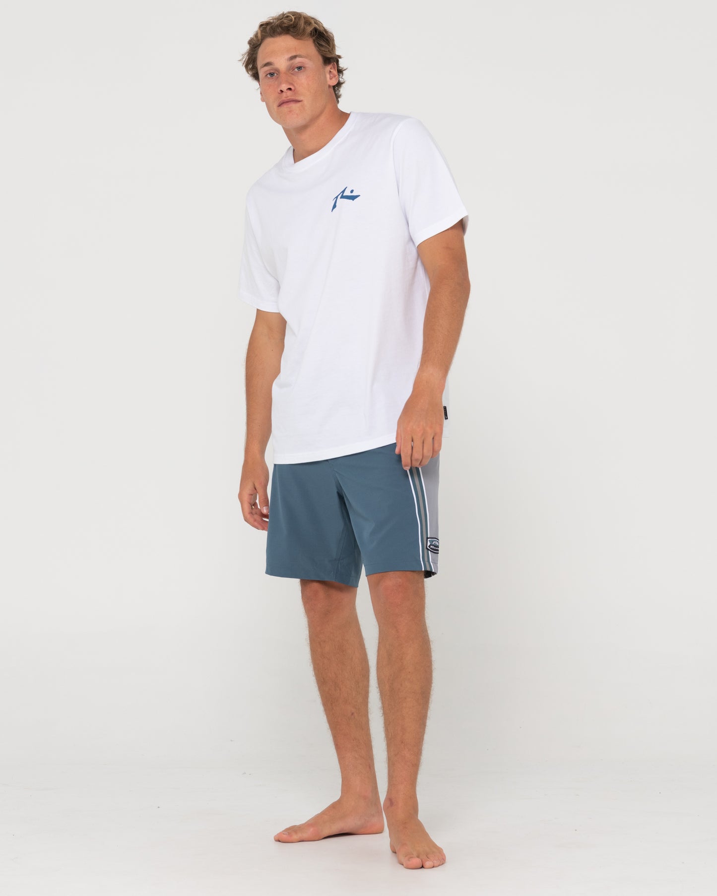 V8 BOARDSHORT