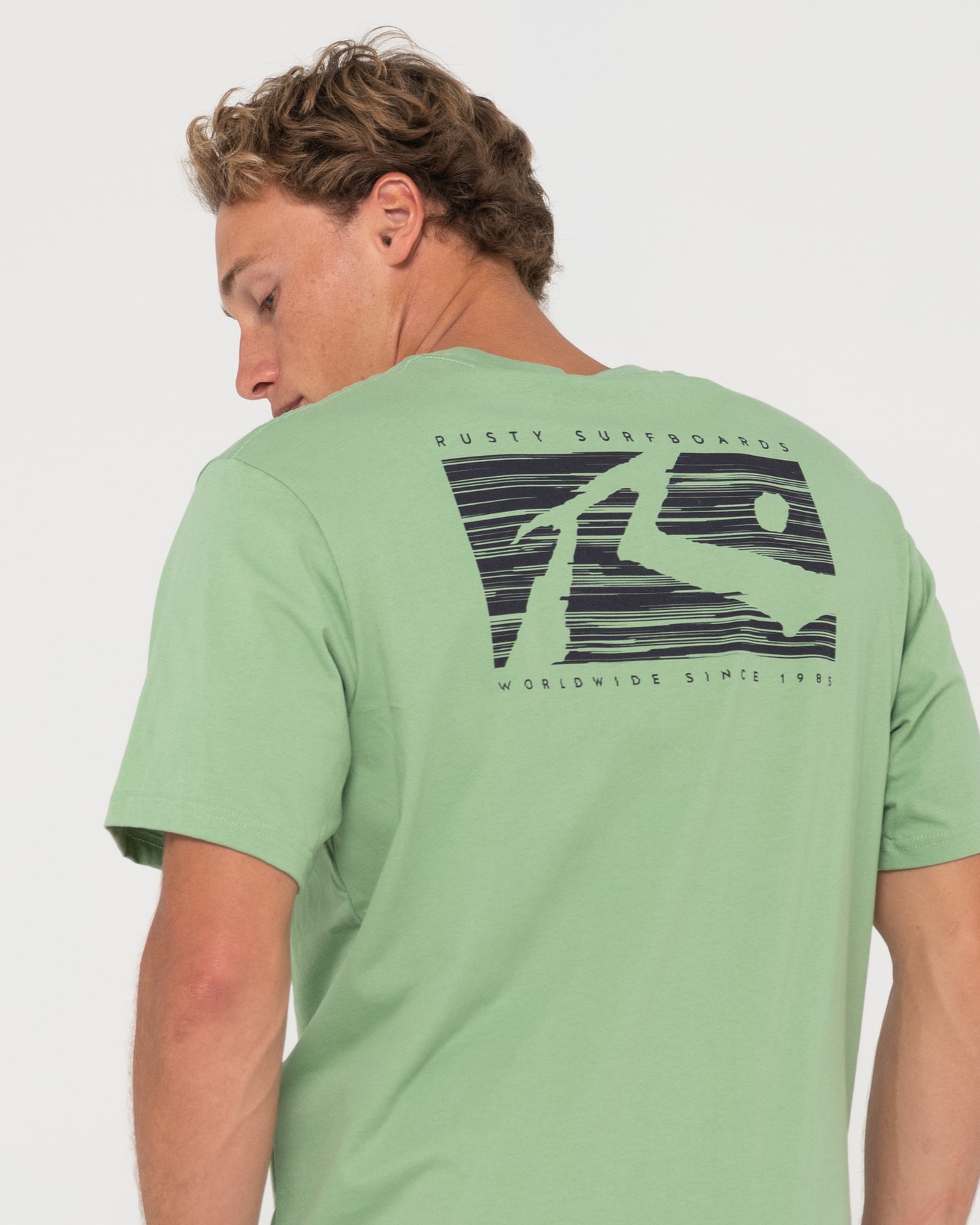 R DOT SHORT SLEEVE TEE