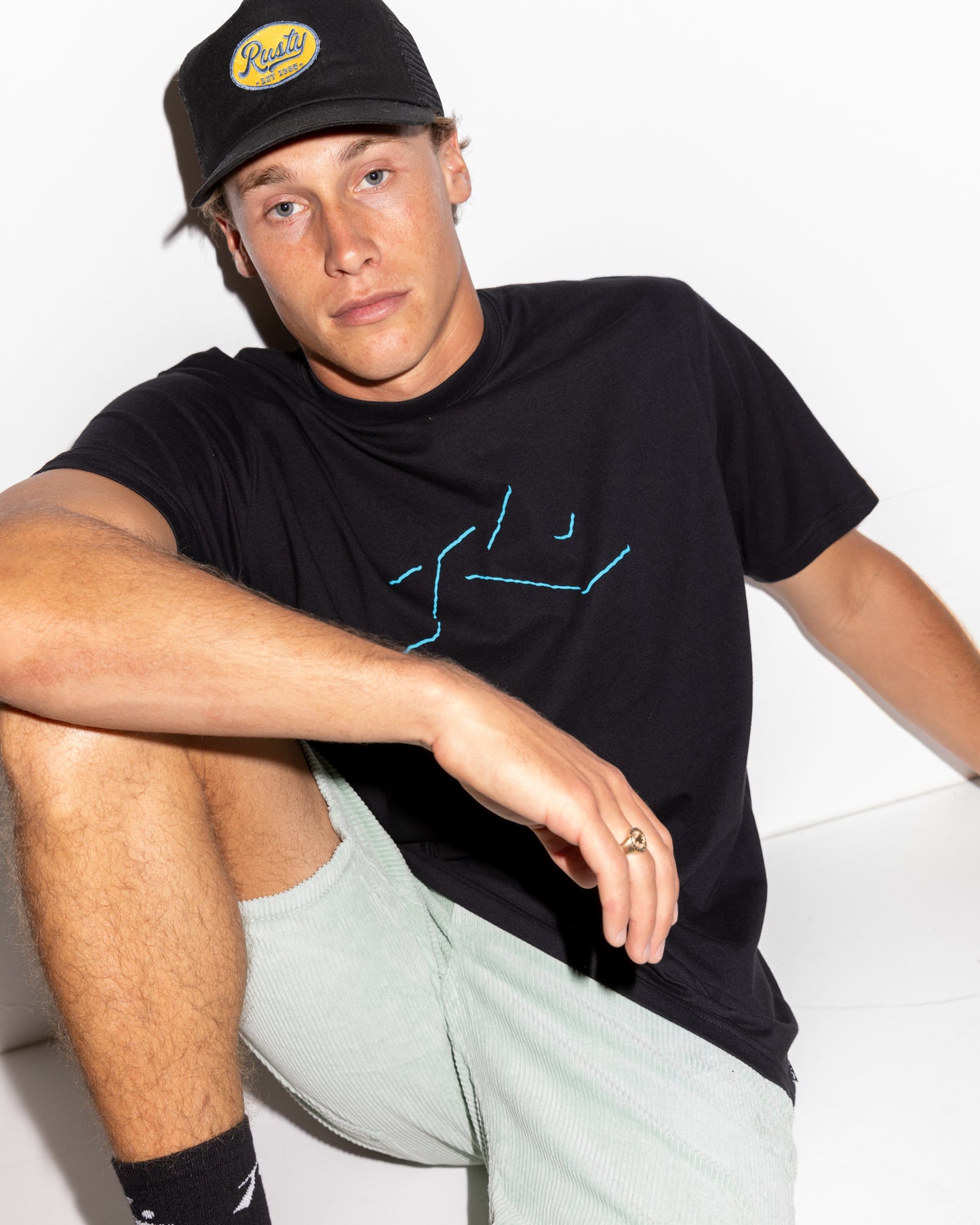 SHADOW R SHORT SLEEVE TEE