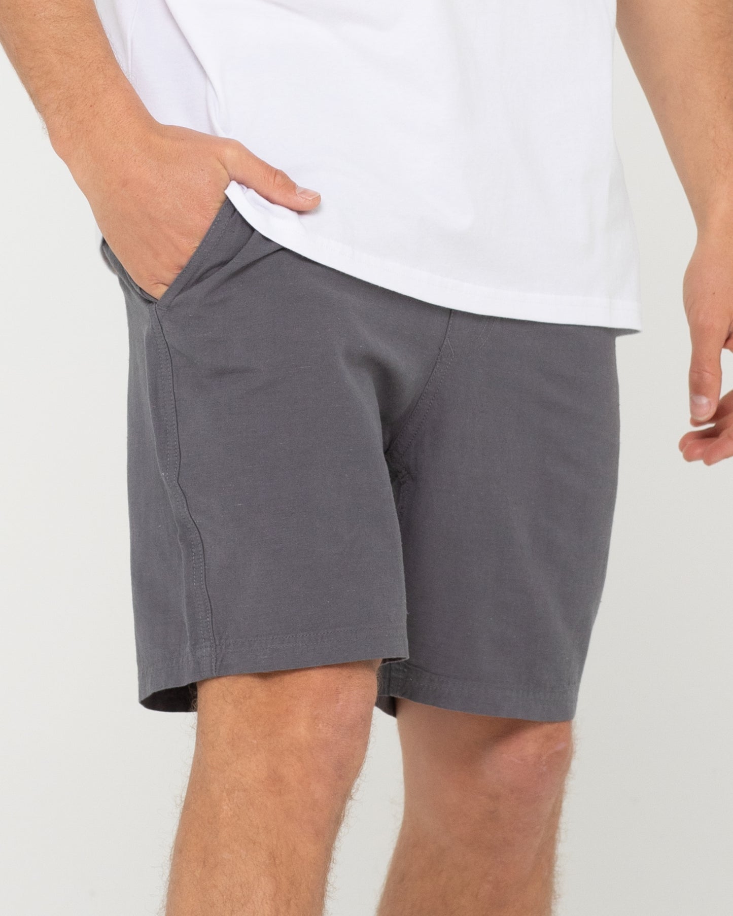 OVERTONE LINEN 17 ELASTIC SHORT