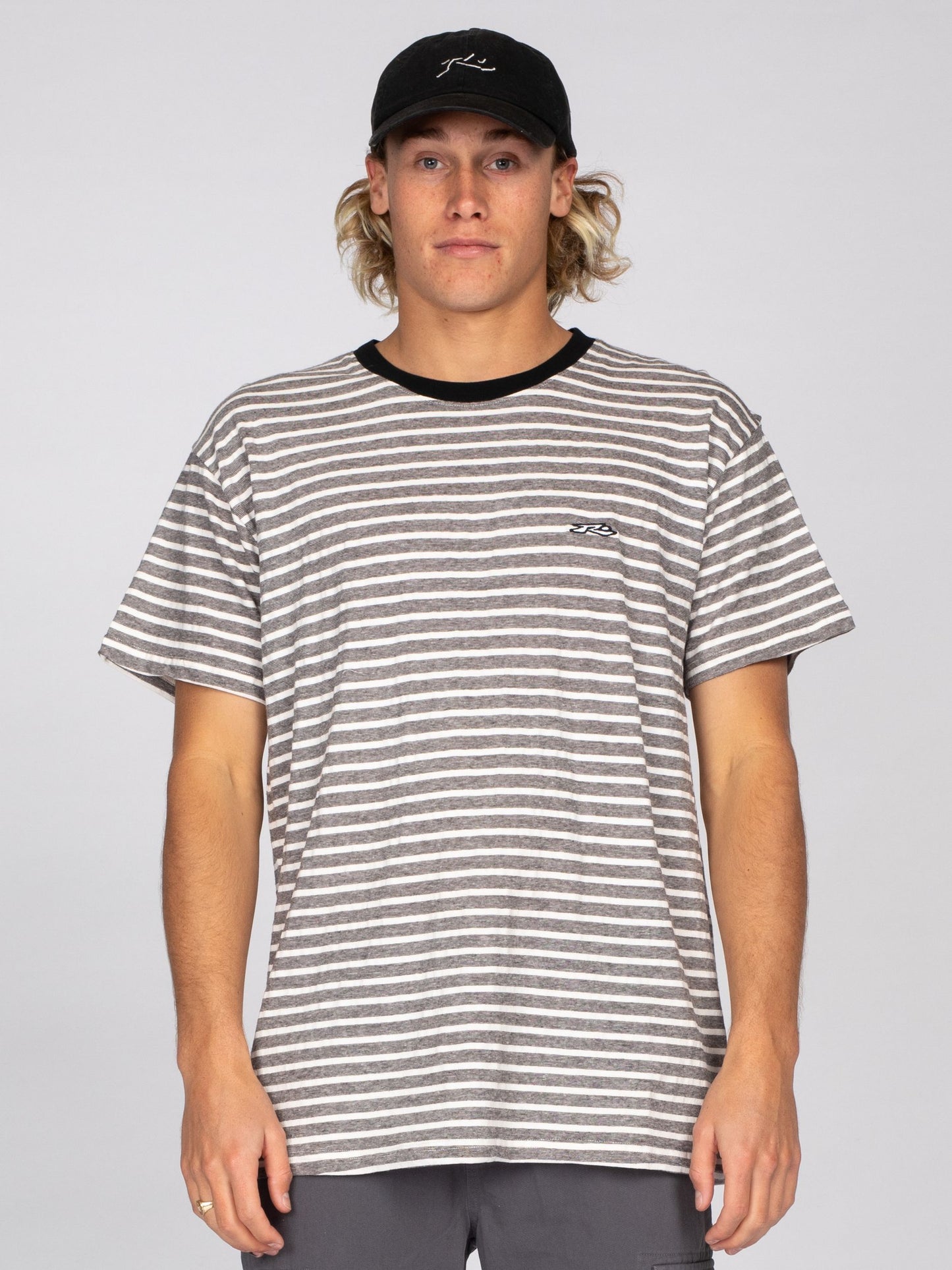 NOTEPAD FASHION SHORT SLEEVE TEE