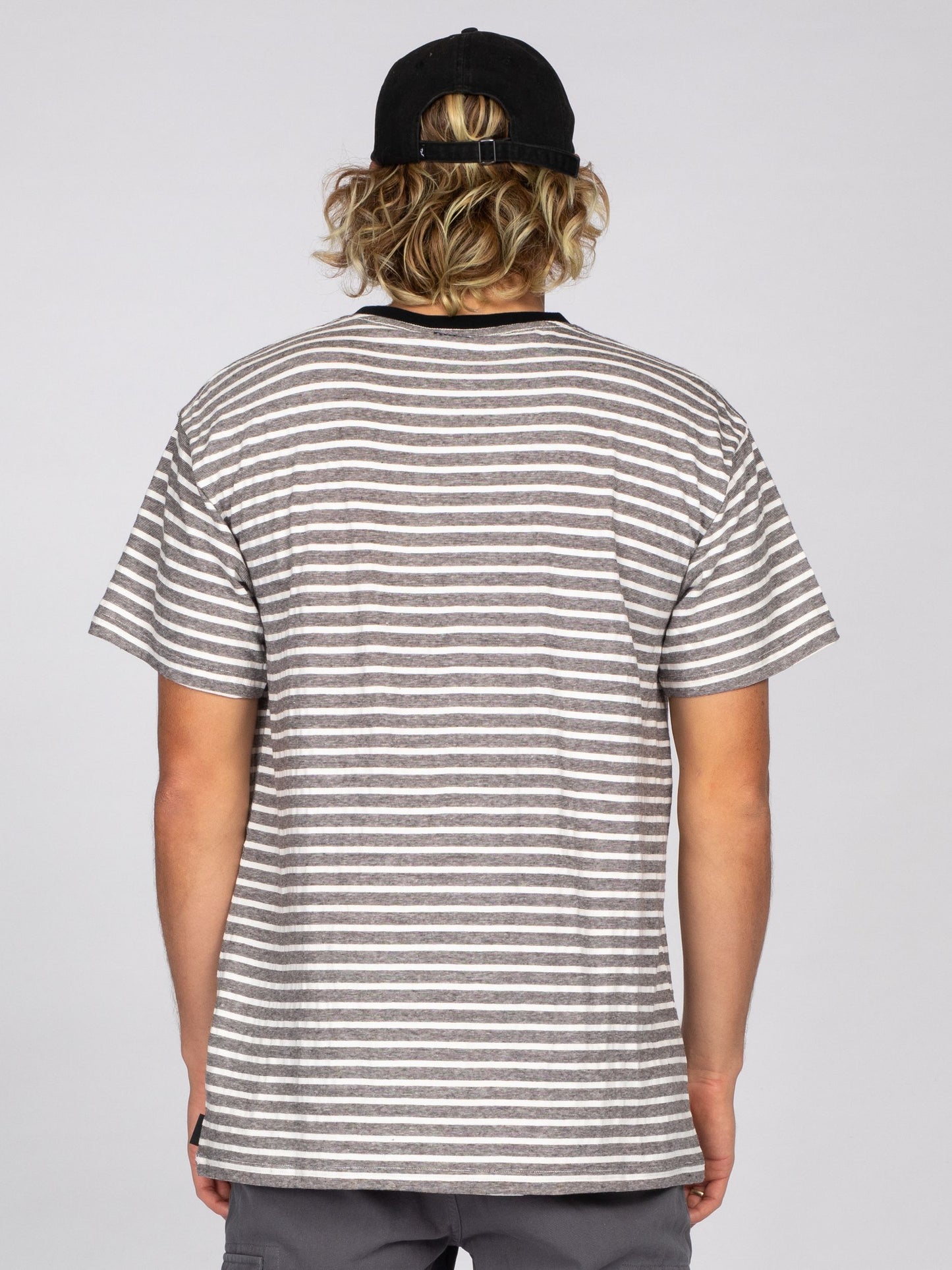 NOTEPAD FASHION SHORT SLEEVE TEE