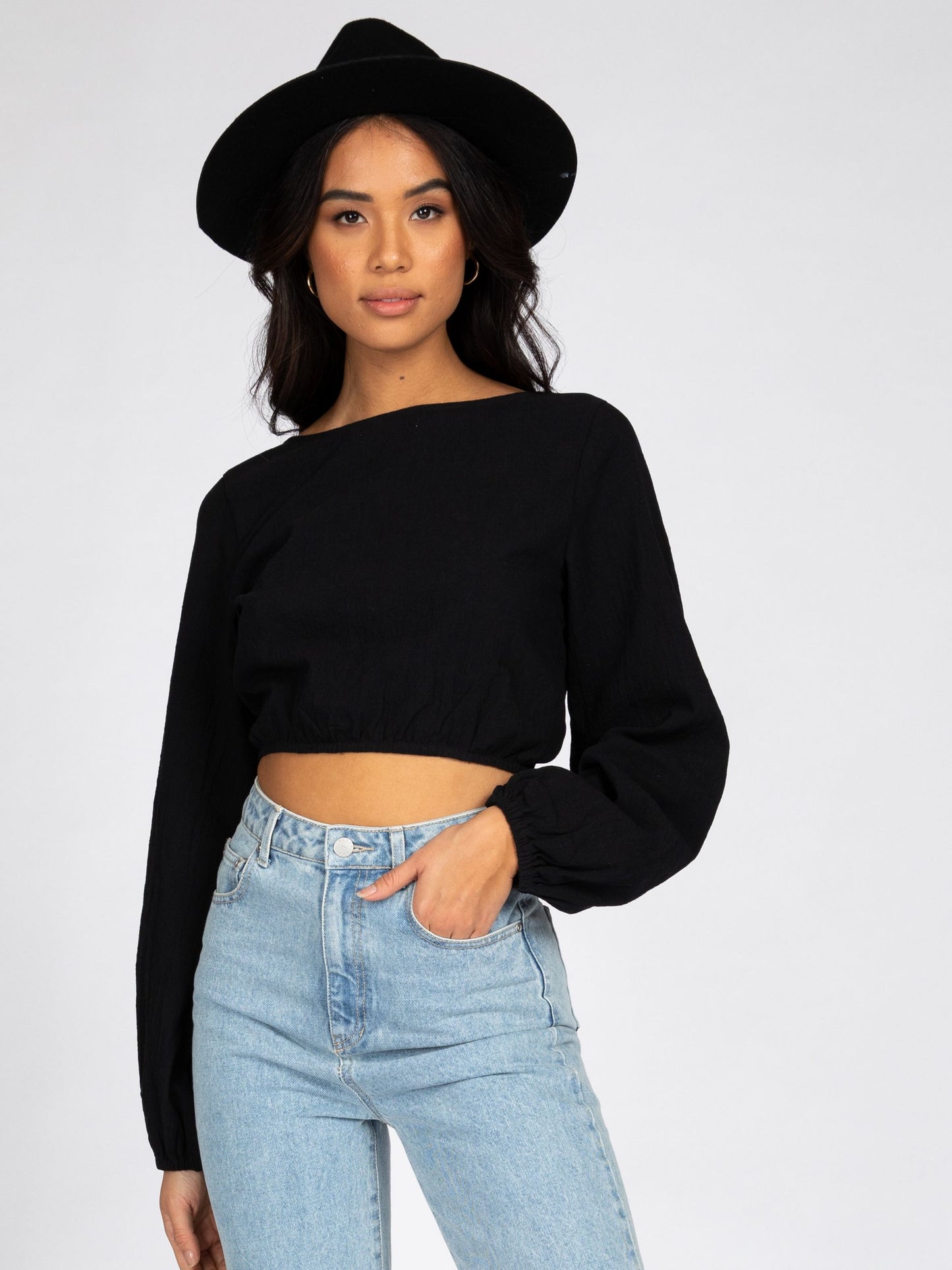 FREESIA REVERSIBLE LONG SLEEVE TOP