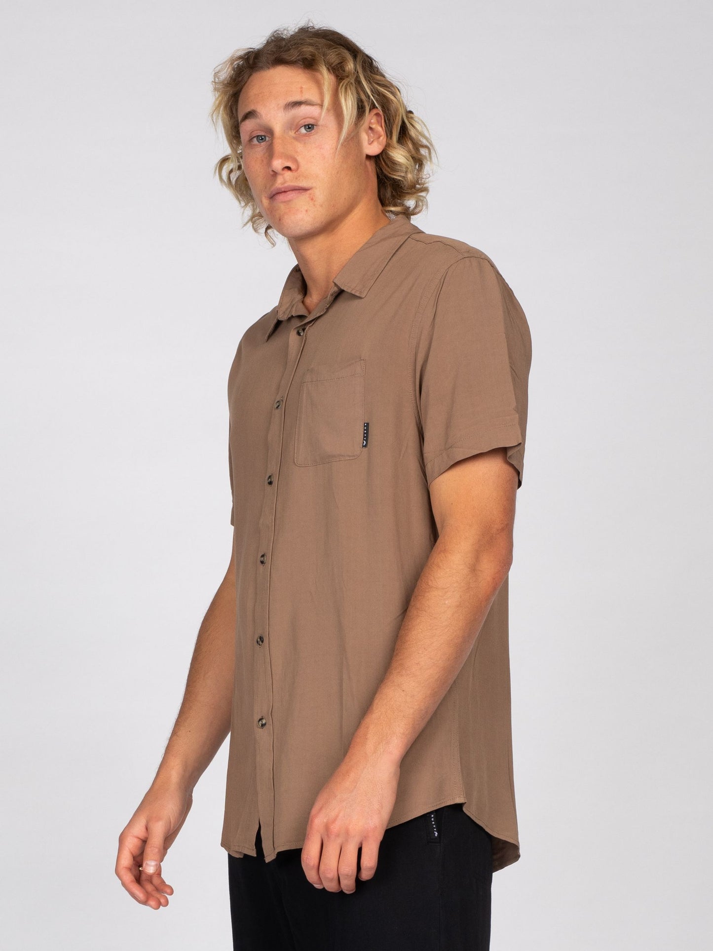 RAZOR BLADE SHORT SLEEVE RAYON SHIRT