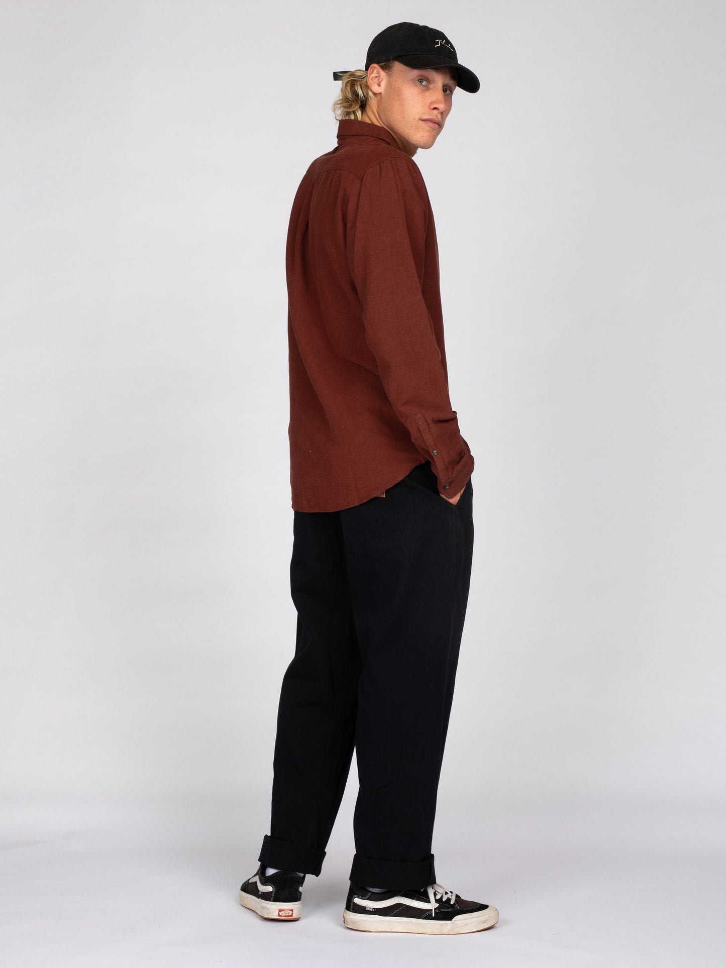 OVERTONE LONG SLEEVE LINEN SHIRT