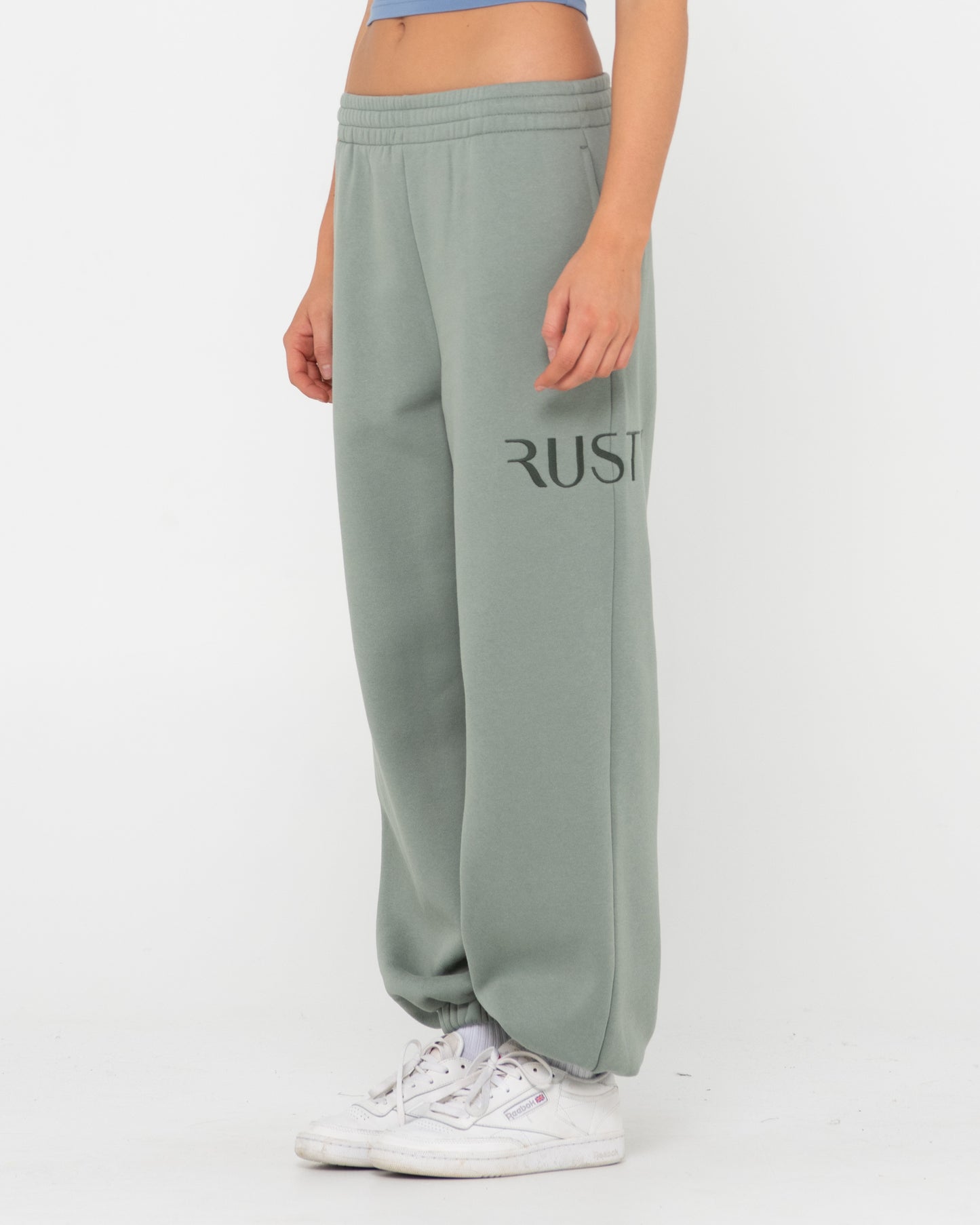 RUSTY SIGNATURE OVERSIZE TRACKPANT