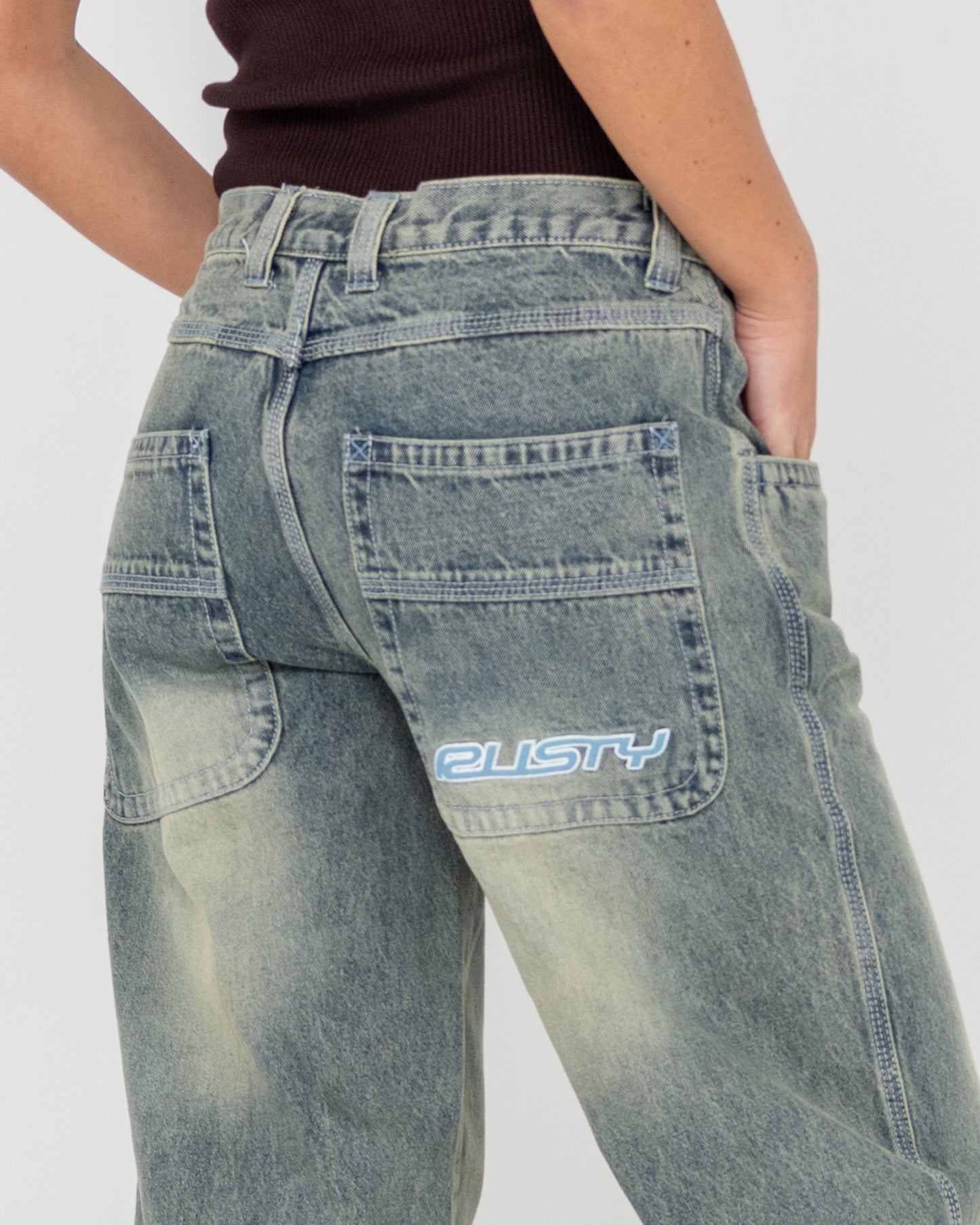 FLIP MOMMY LOW RISE TAPELESS DENIM JEAN