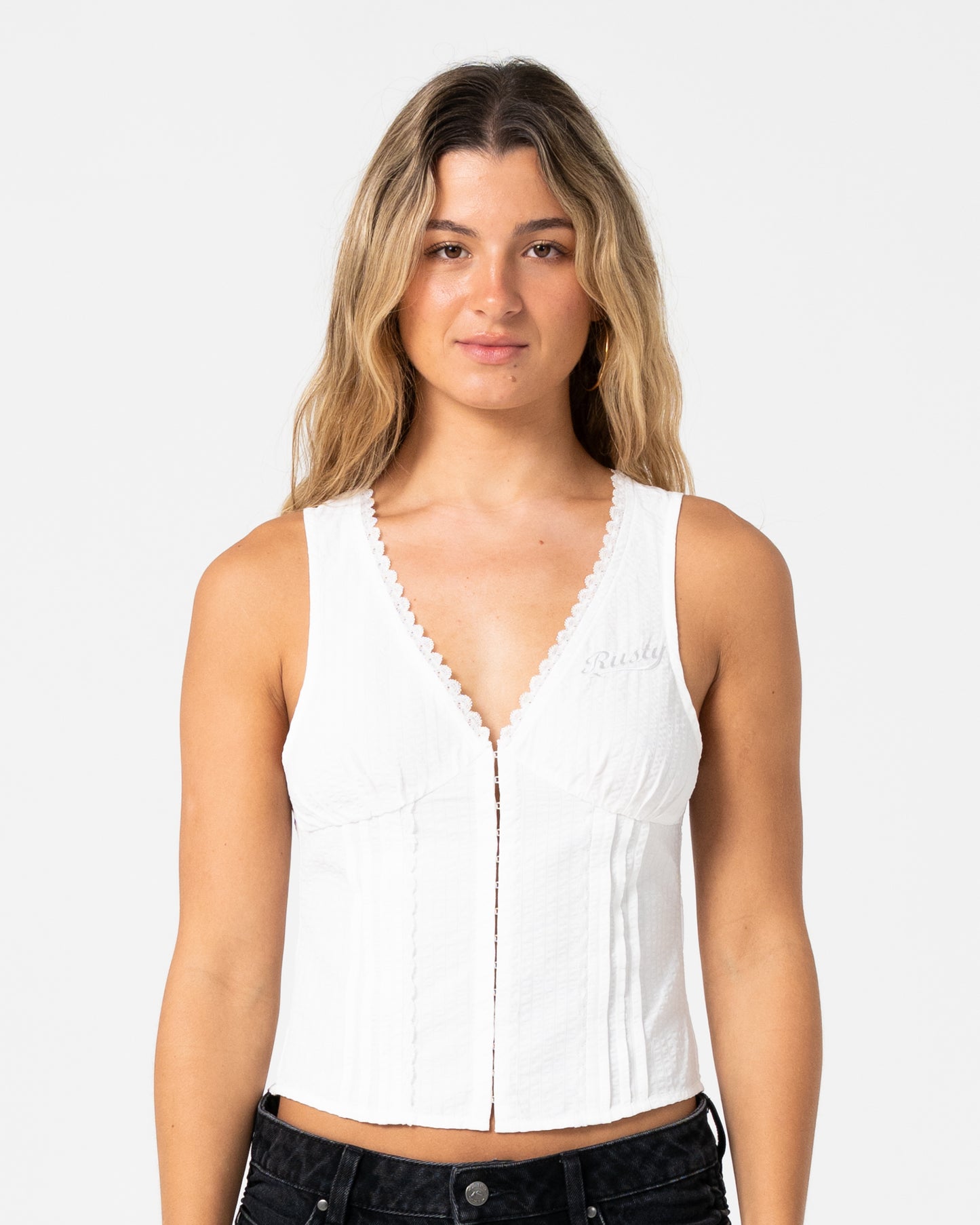 PEGGY SUE SLEEVELESS BUTTON DOWN BLOUSE