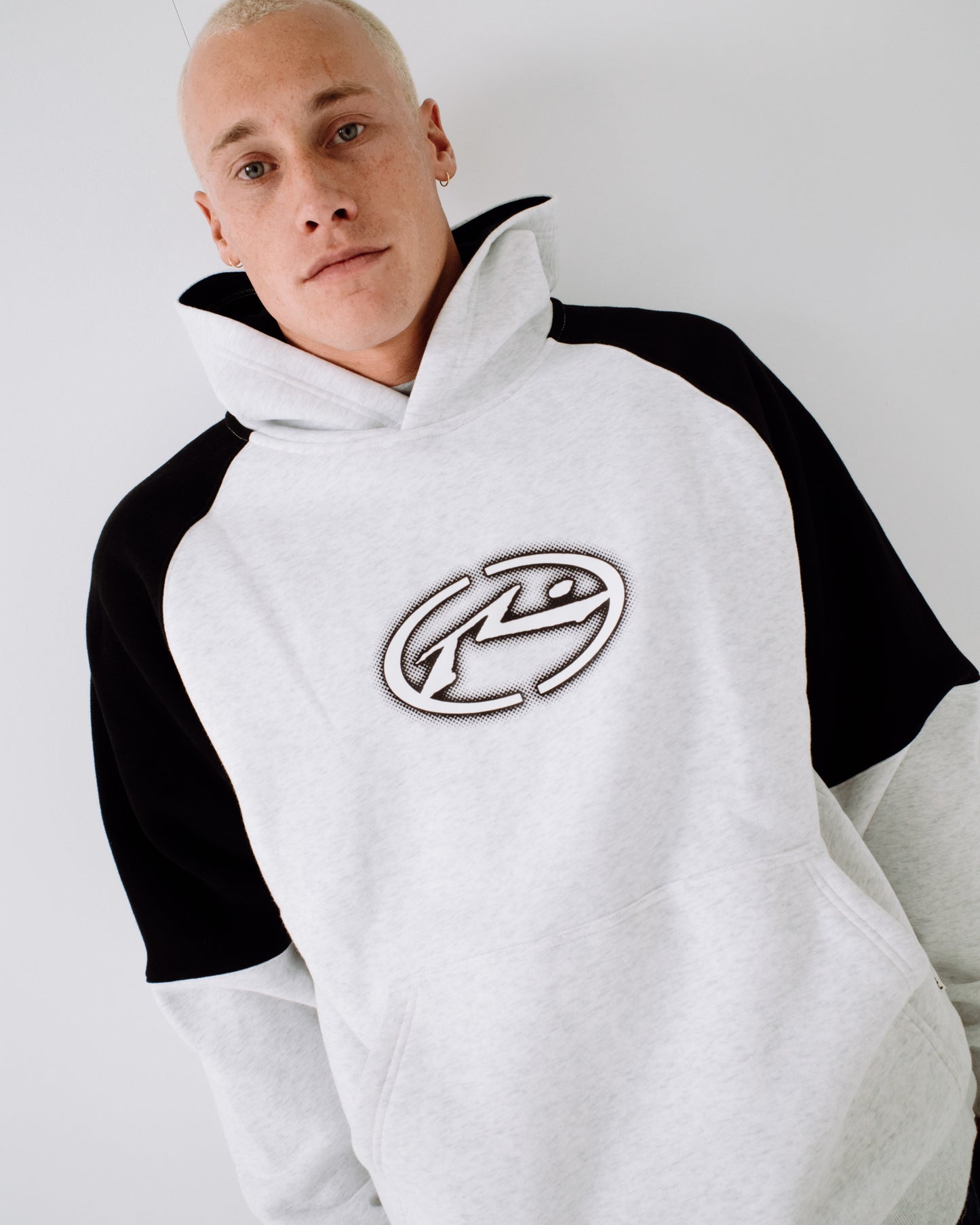 HEAT CHECK HOODED FLEECE