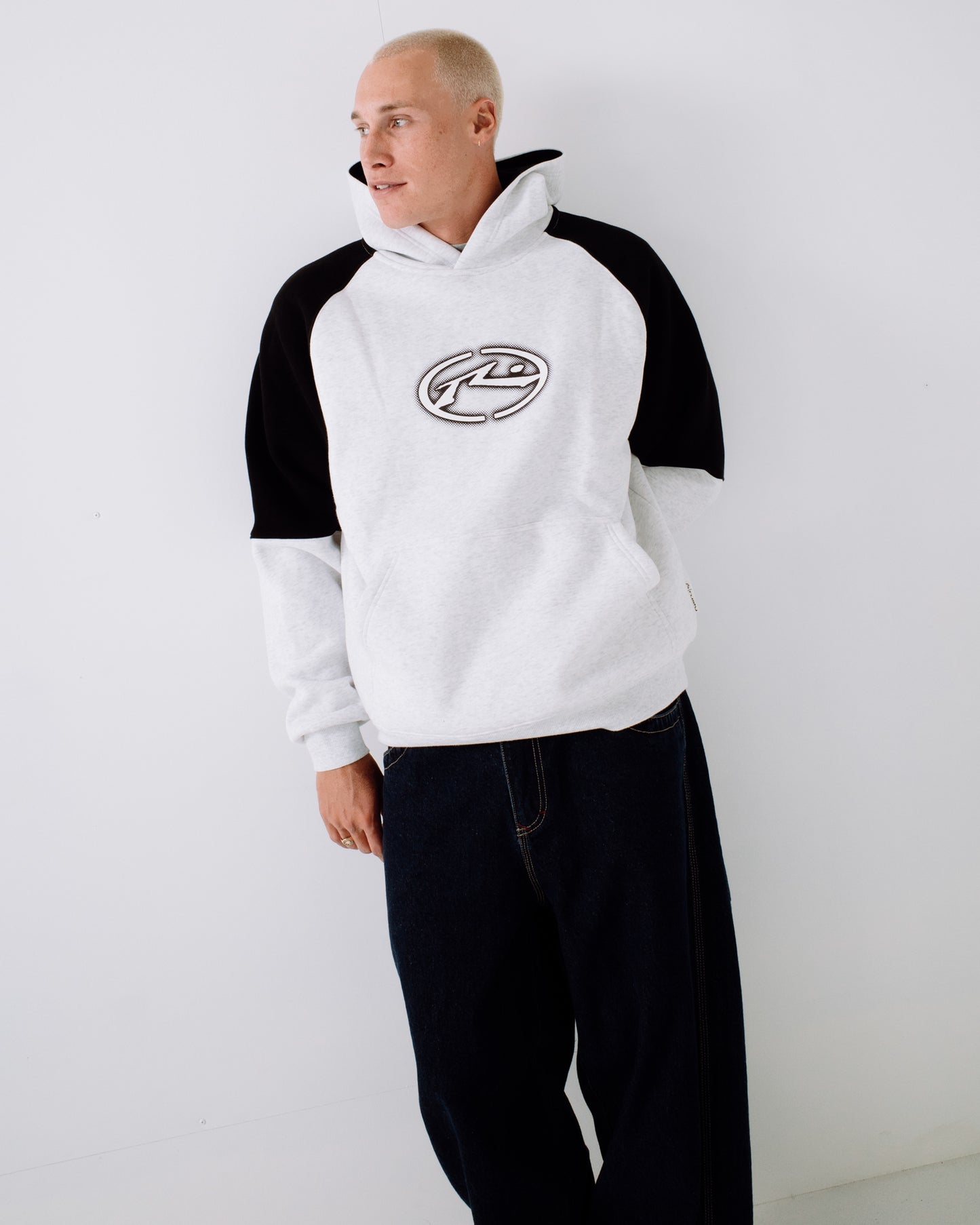 HEAT CHECK HOODED FLEECE