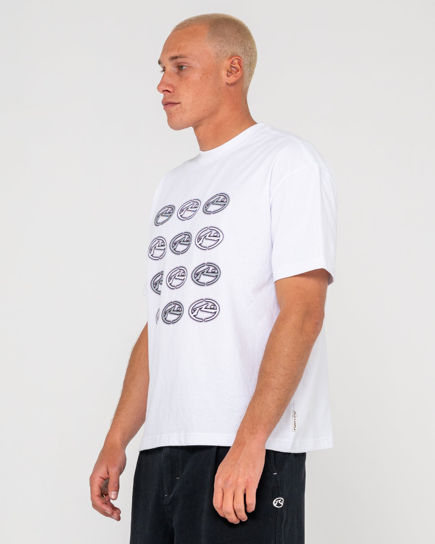 HEAT CHECK SHORT SLEEVE TEE