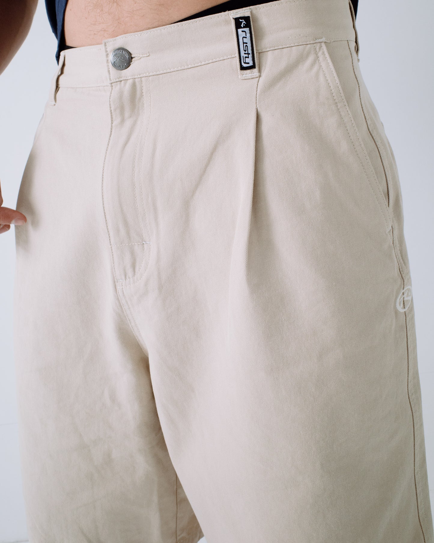 SHINDAWG PLEATED SHORT