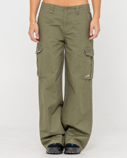 TANK GIRL LOW RISE WIDE FIT CARGO PANT