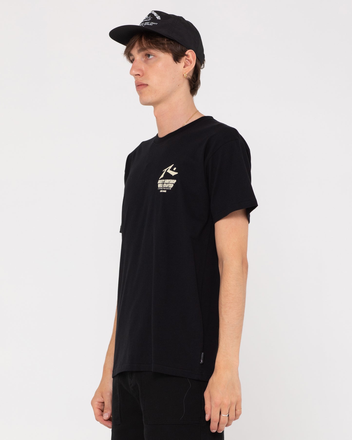 SHAPE STORE MERCH SHORT SLEEVE TEE
