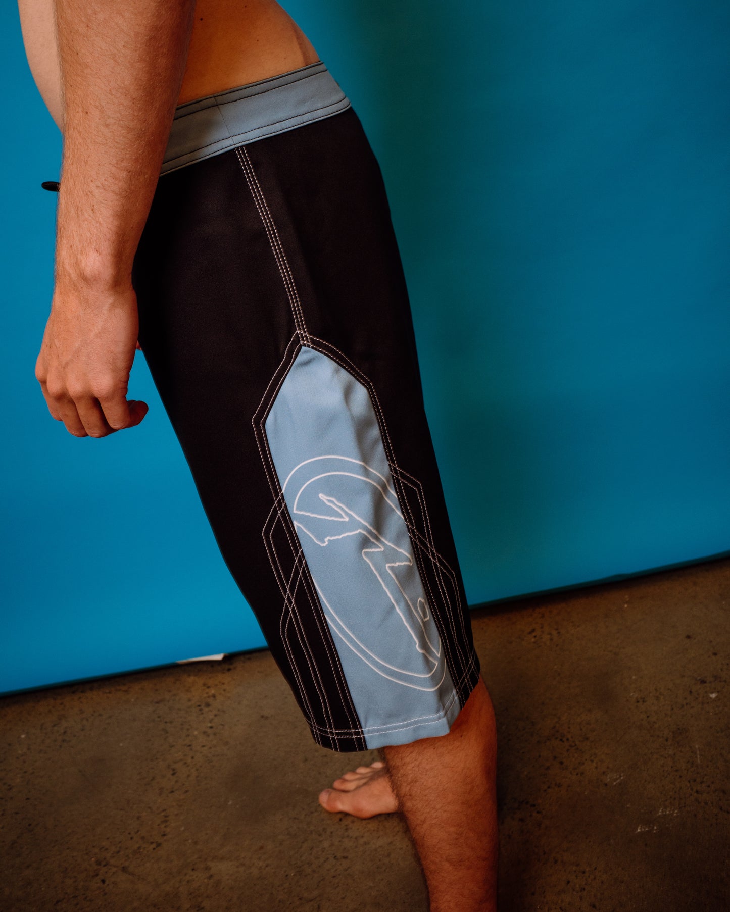 TOMBSTONES FIXED WAIST BOARDSHORT
