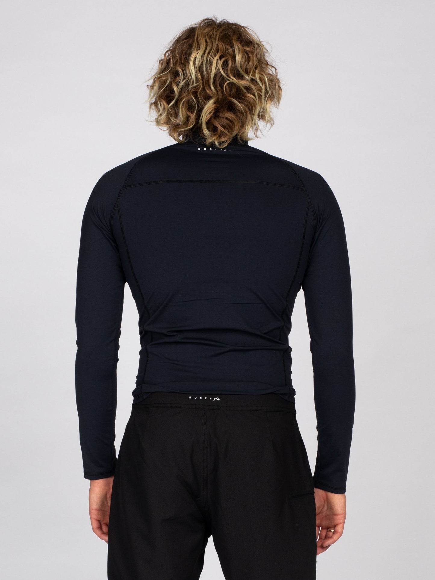 STILL SURFING LONG SLEEVE SURF TOP