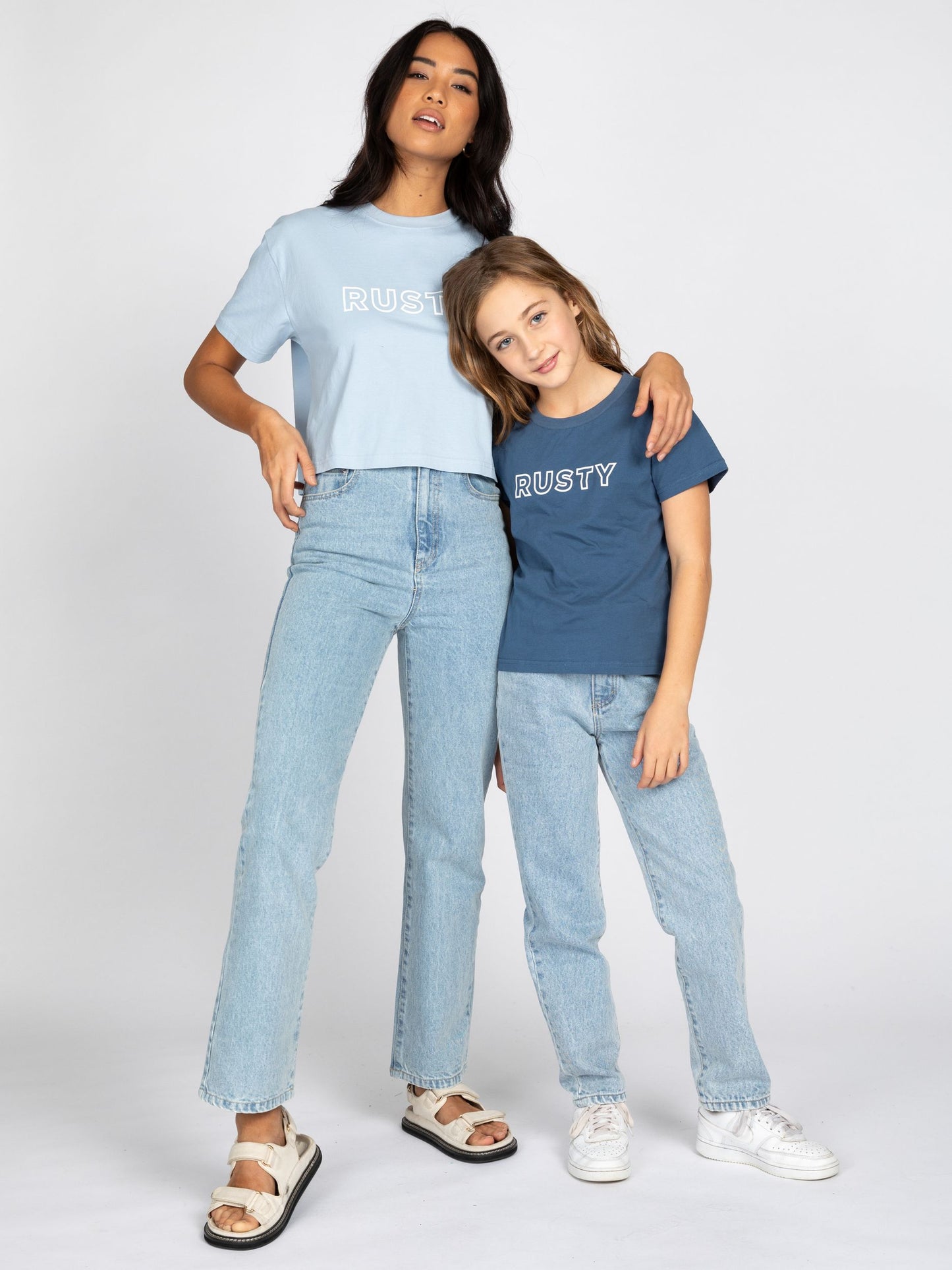 RUSTY KEY LINE EASY FIT CROP TEE