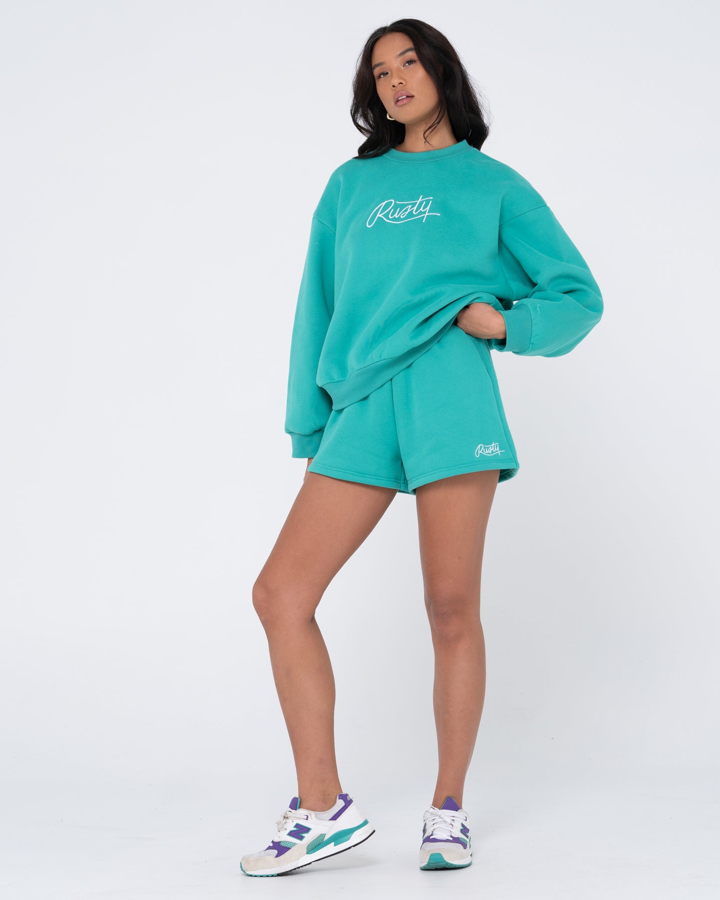 RUSTY SCRIPT FLEECE SHORT